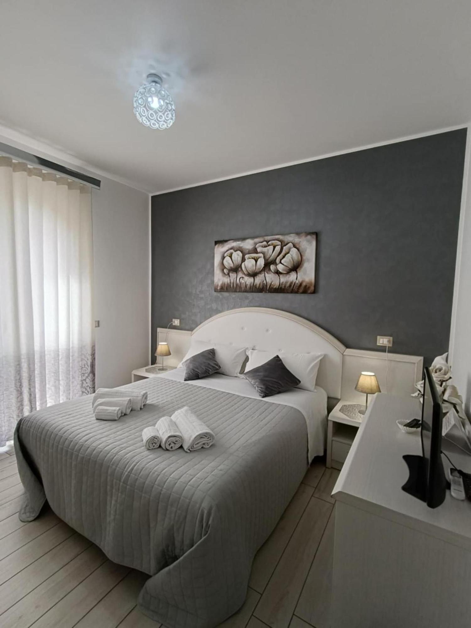 B&B Plaza LMP Екстериор снимка