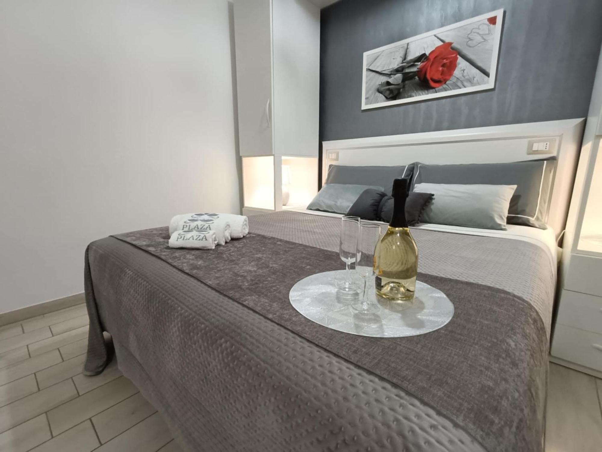 B&B Plaza LMP Екстериор снимка