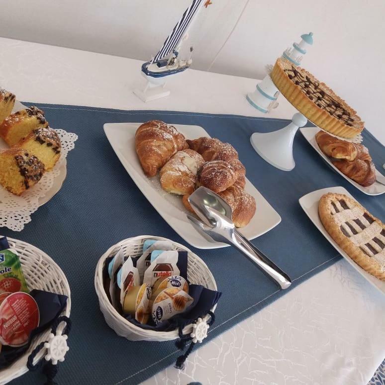B&B Plaza LMP Екстериор снимка