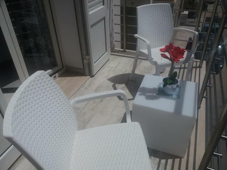 B&B Plaza LMP Екстериор снимка